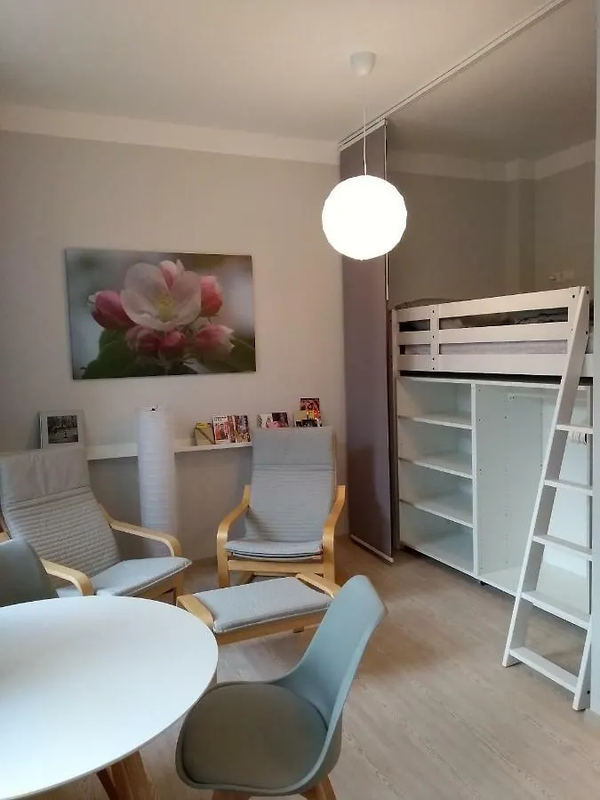 Apartment Mirabelle - Wohnen In Der Dresdner Neustadt Dresden